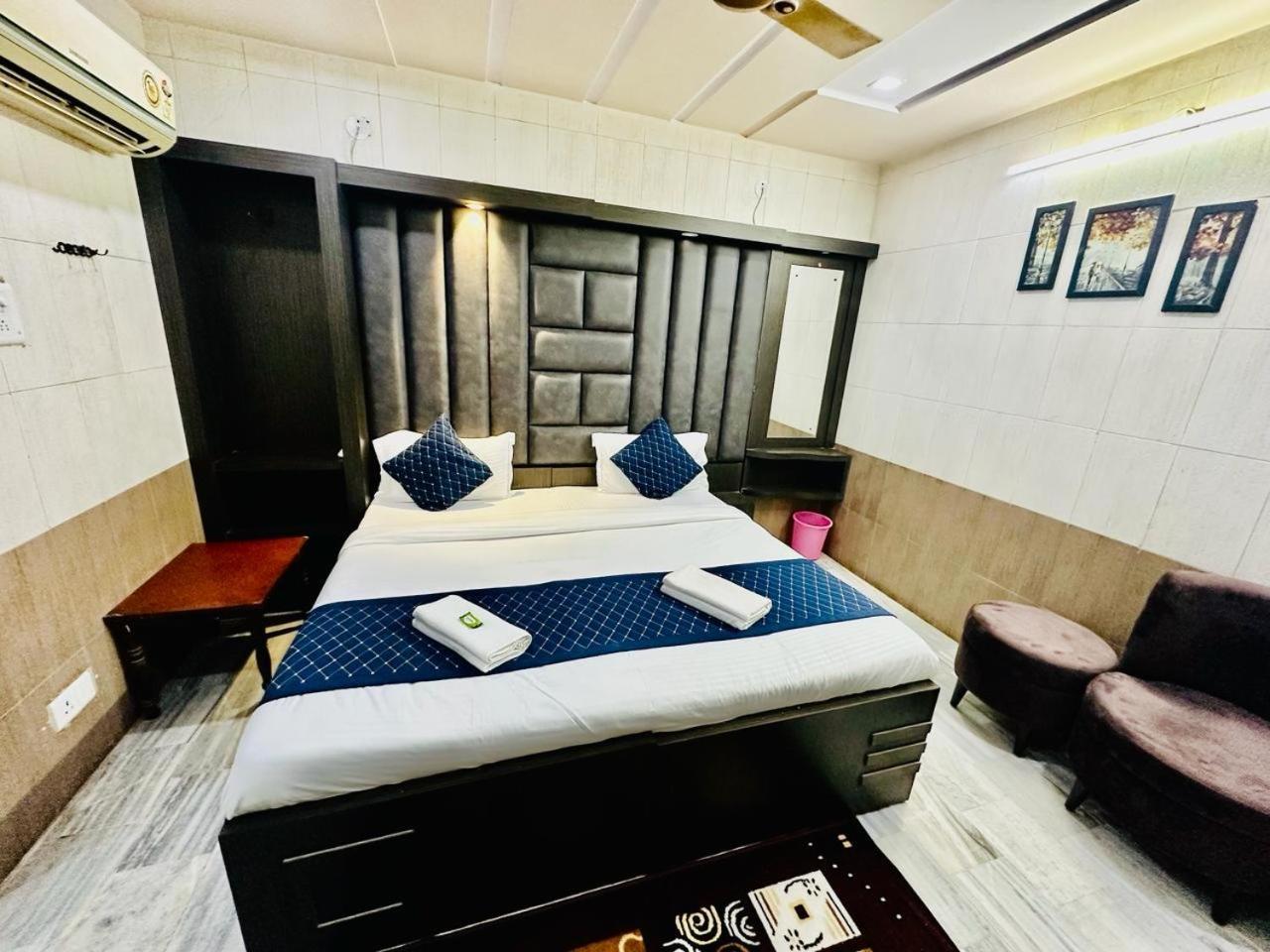 Hotel Sheela, 100M From Taj Mahal Agra  Bagian luar foto