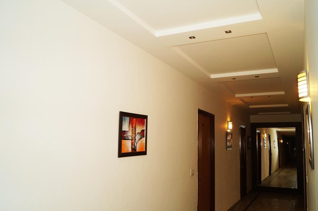 Hotel Sheela, 100M From Taj Mahal Agra  Bagian luar foto