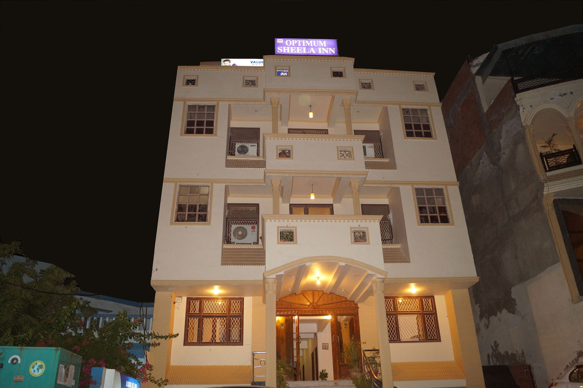 Hotel Sheela, 100M From Taj Mahal Agra  Bagian luar foto